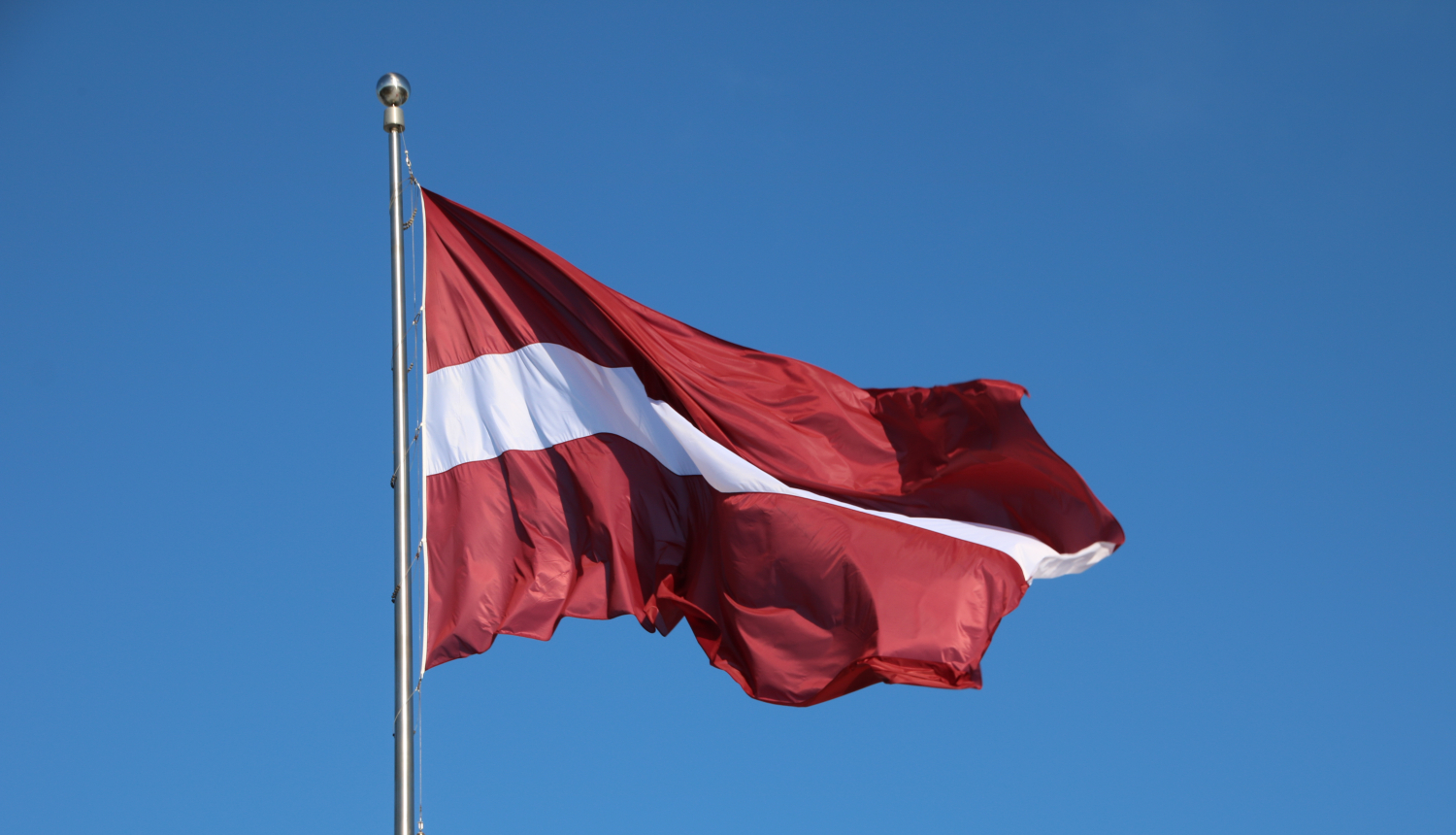 Sveicam Latvijas Valsts svētkos!