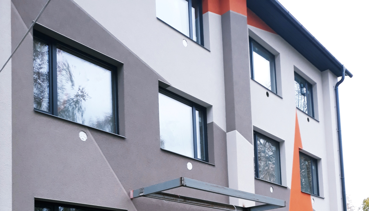 Tiek turpināti būvdarbi Valkas Jāņa Cimzes ģimnāzijas internātā