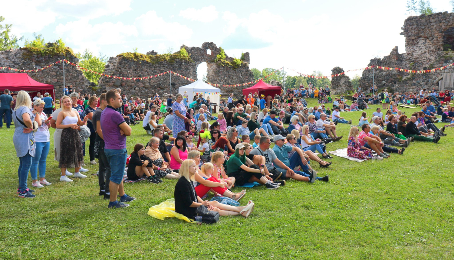 Paldies vārdi no organizatoriem!