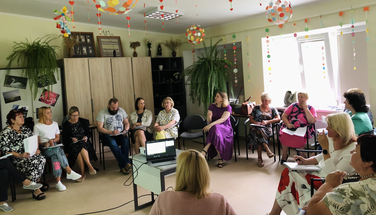 Vidzemes plānošanas reģions īstenojis apmācību ciklu bērnu sociālās aprūpes centru darbiniekiem