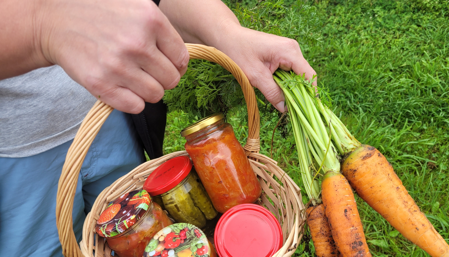 Teterevu fonds aicina NVO pieteikties atbalstam un palīdzēt grūtībās nonākušajiem veikt dārzkopības darbus