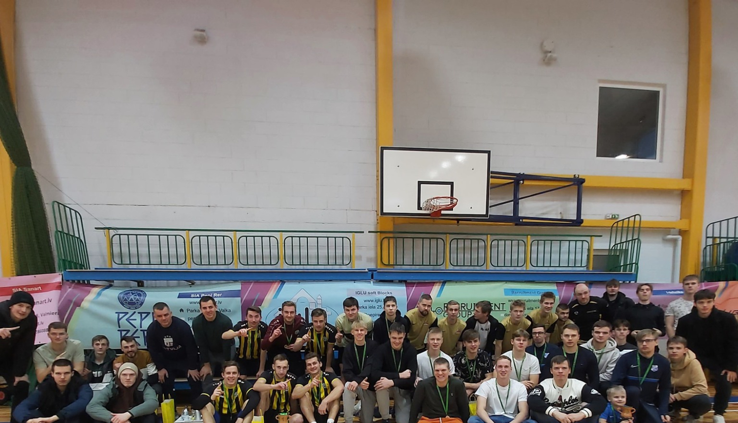 Noskaidroti Valkas telpu futbola čempionāta uzvarētāji