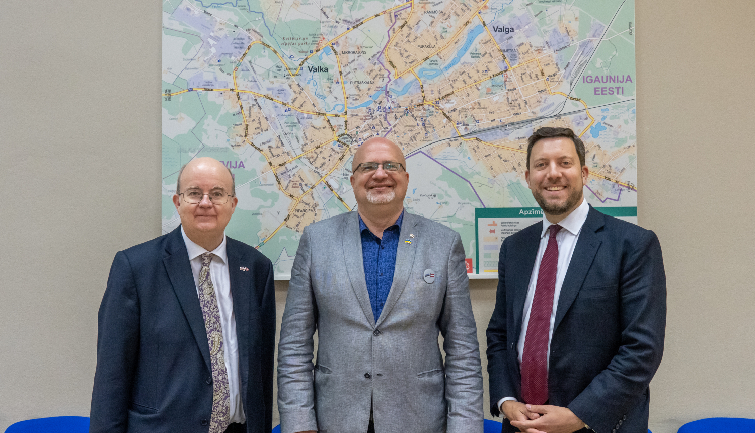 Valkā viesojas Lielbritānijas pilnvarotie vēstnieki Latvijā un Igaunijā