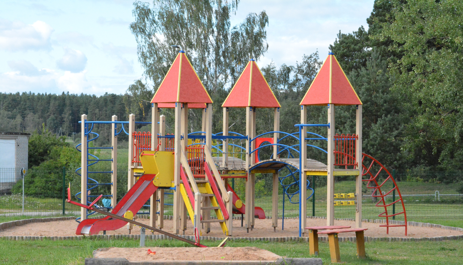 LAD apstiprina biedrības “Atbalsts Valkas ģimenēm” projekta iesniegumu