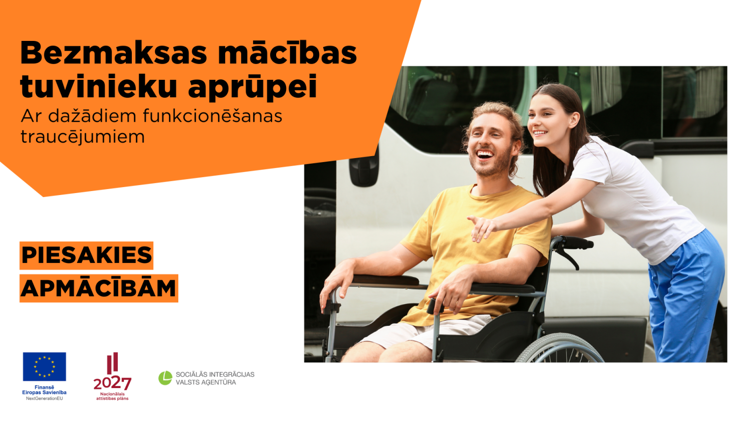 Sieviete ar vīrieti ratiņkrēslā