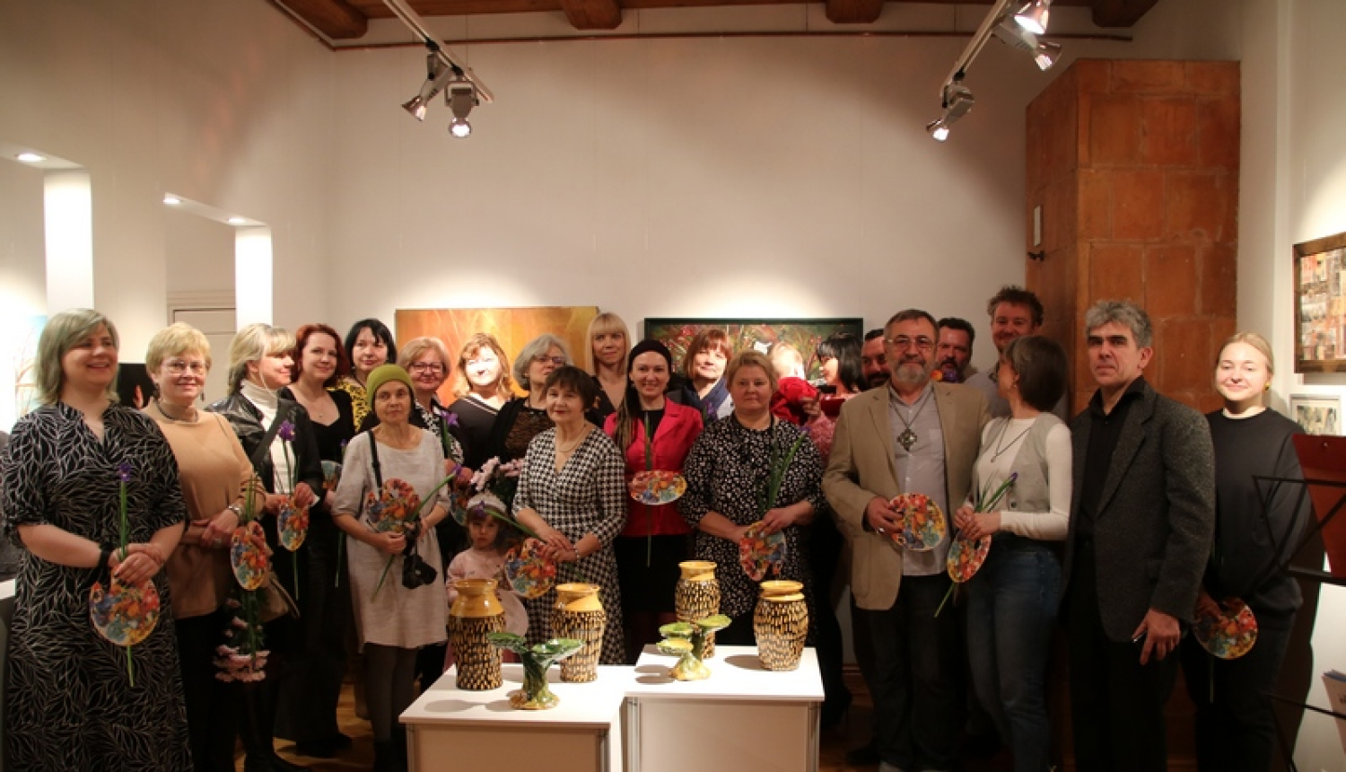 alkas novada mākslinieku darbu izstādes "Saskarsme" atklāšana Valkas novadpētniecības muzejā. 2025.g