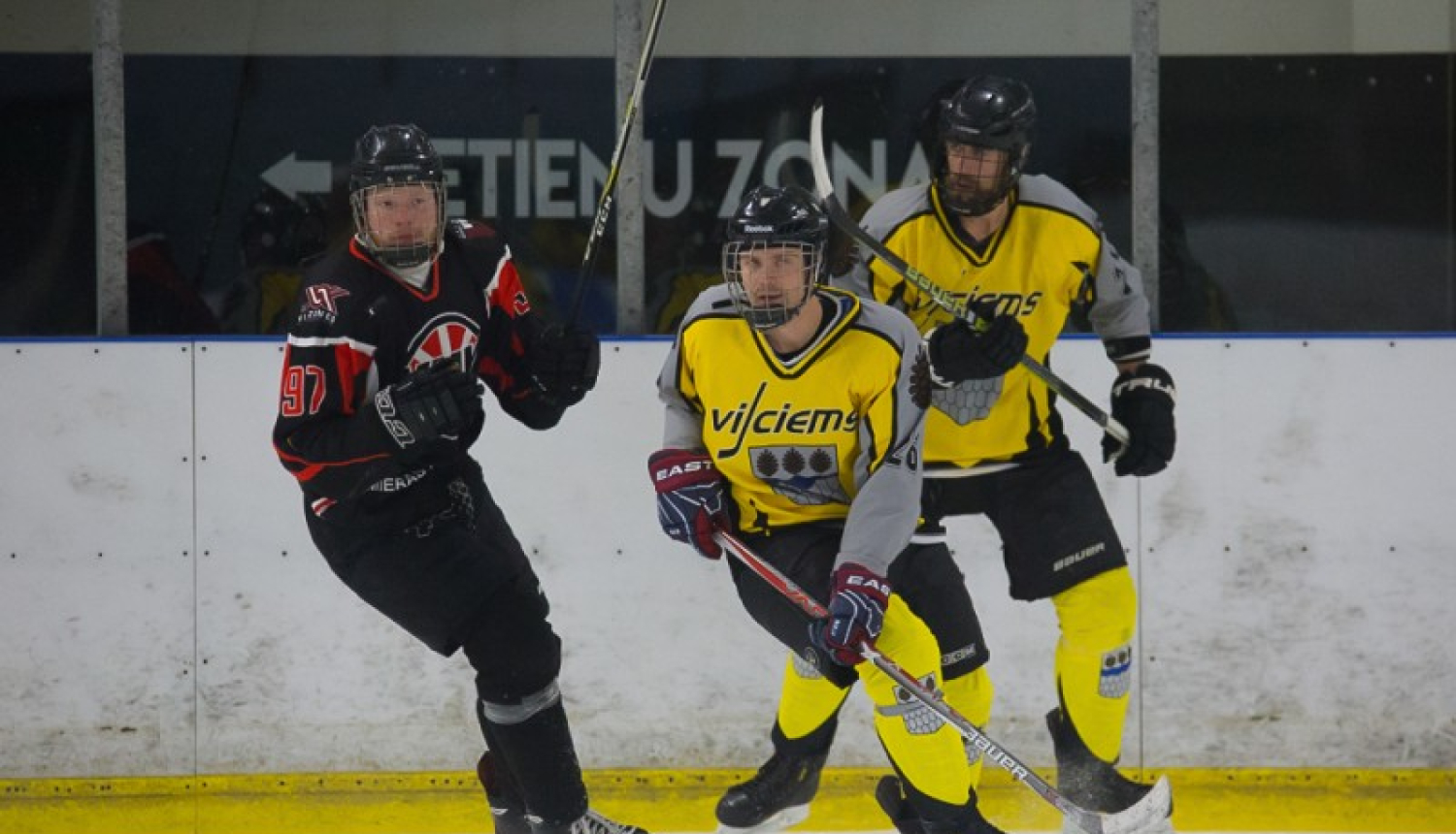 Vijciemieši iegūst godpilno trešo vietu Vidzemes atklātā čempionāta hokejā 1. līgā
