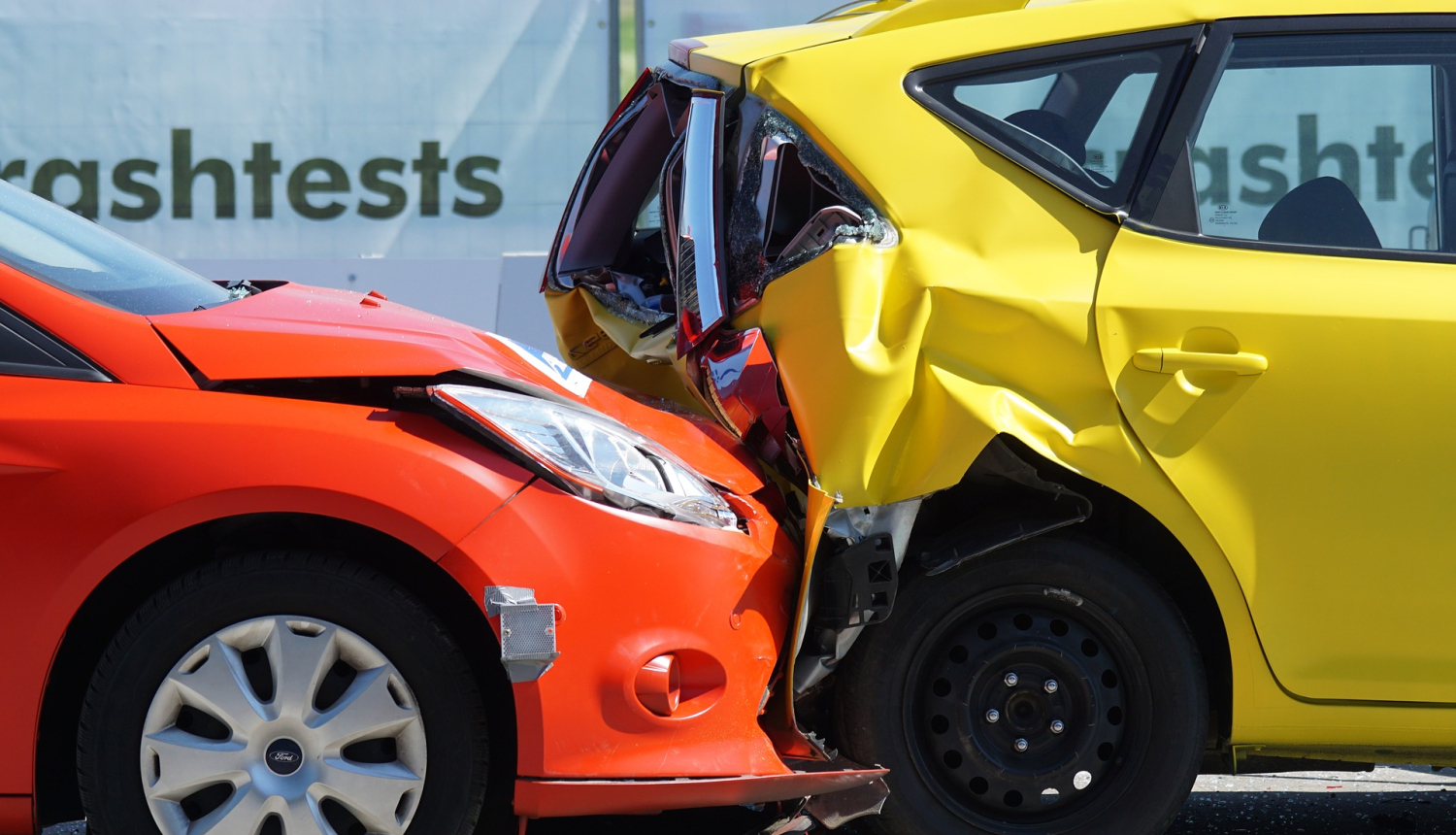 Kā rīkoties, ja satiksmes negadījumā iesaistīts Ukrainā reģistrēts transportlīdzeklis