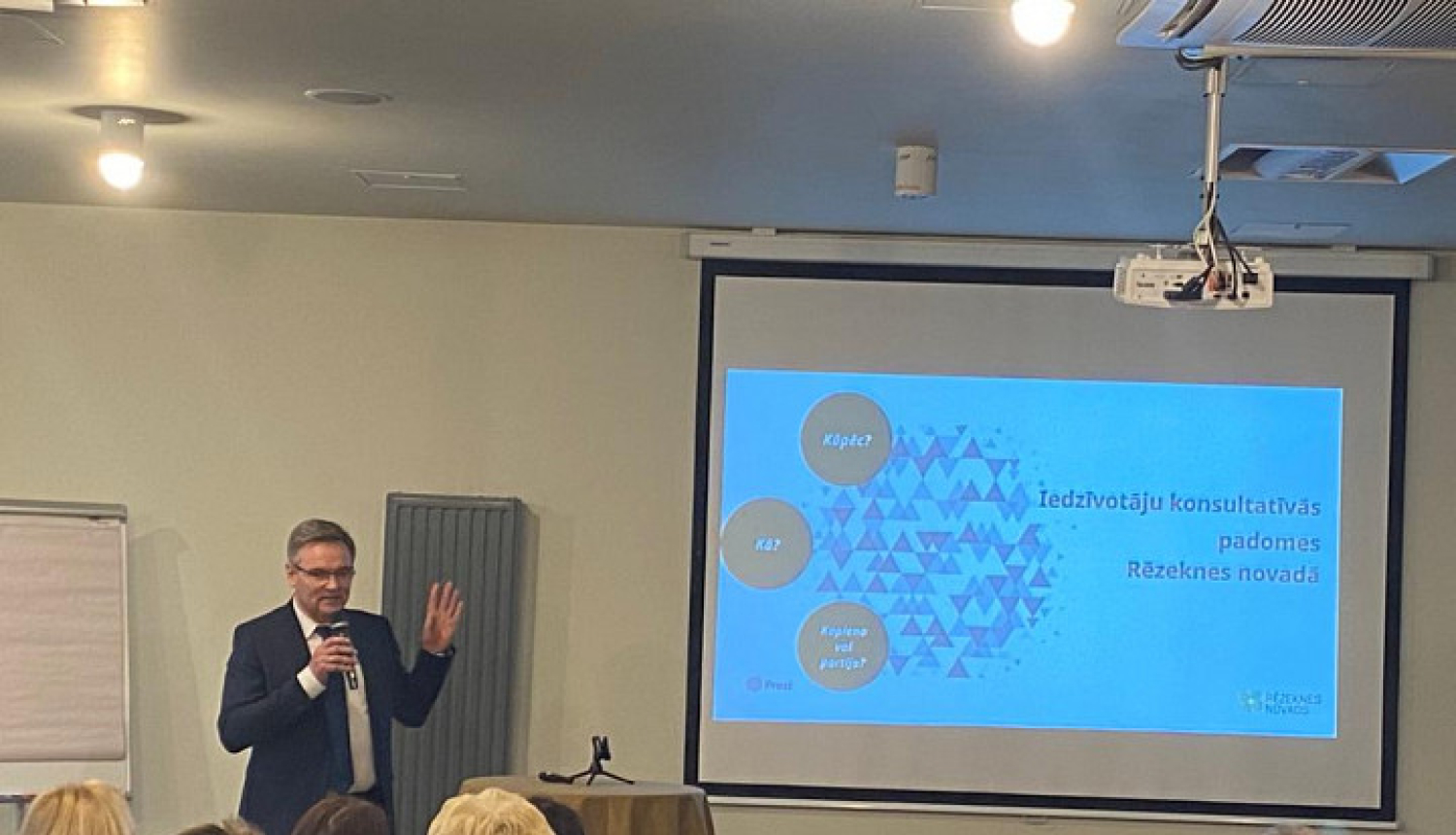 Seminārā pašvaldības iepazīstina ar pieciem pašvaldību sadarbības tīkliem