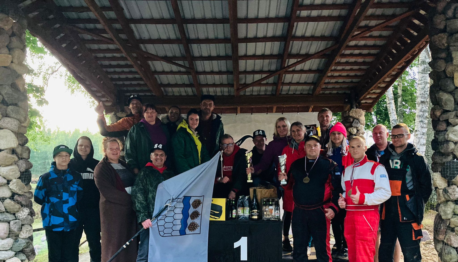 Vijciemietim Gatim Ģērmanim dubultais goda pjedestāls Folkreisa vasaras kausā