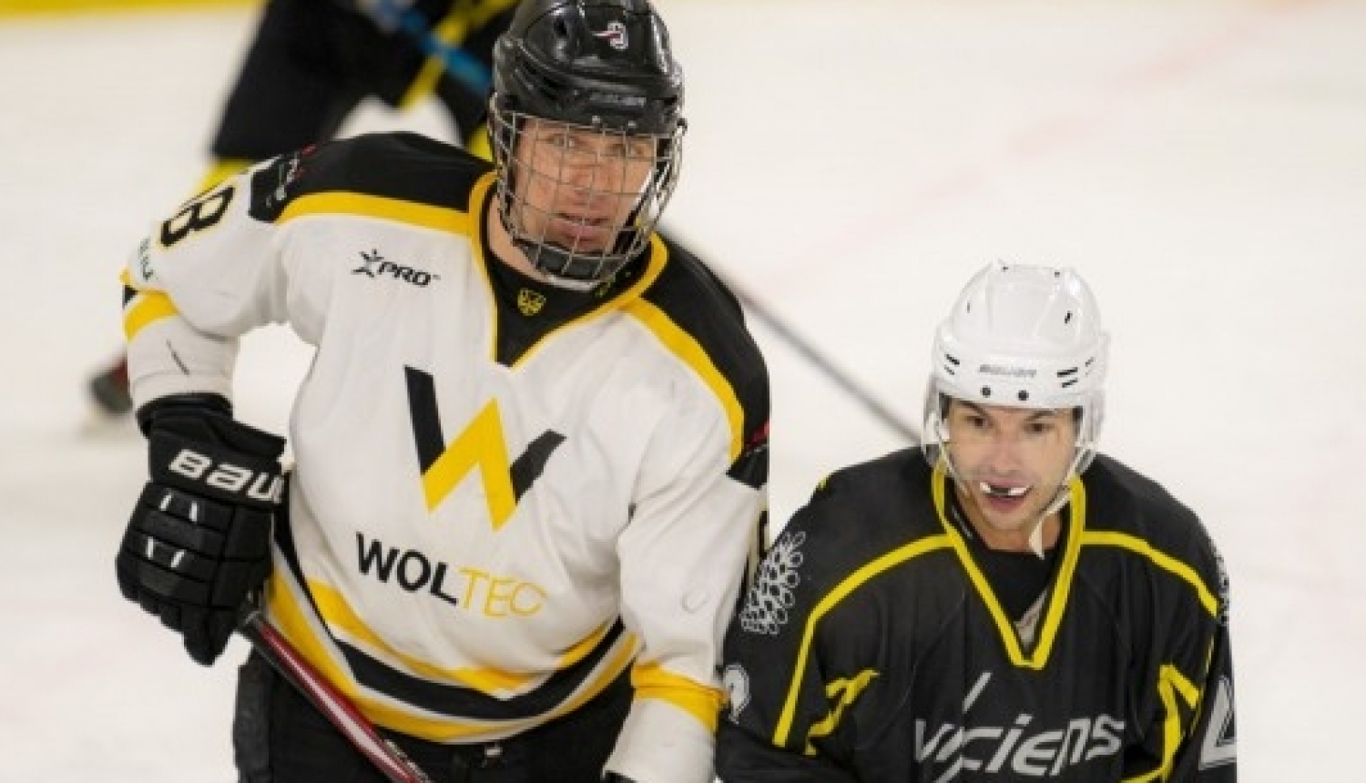 Vijciemiešiem uzvara Valmieras čempionātā hokejā