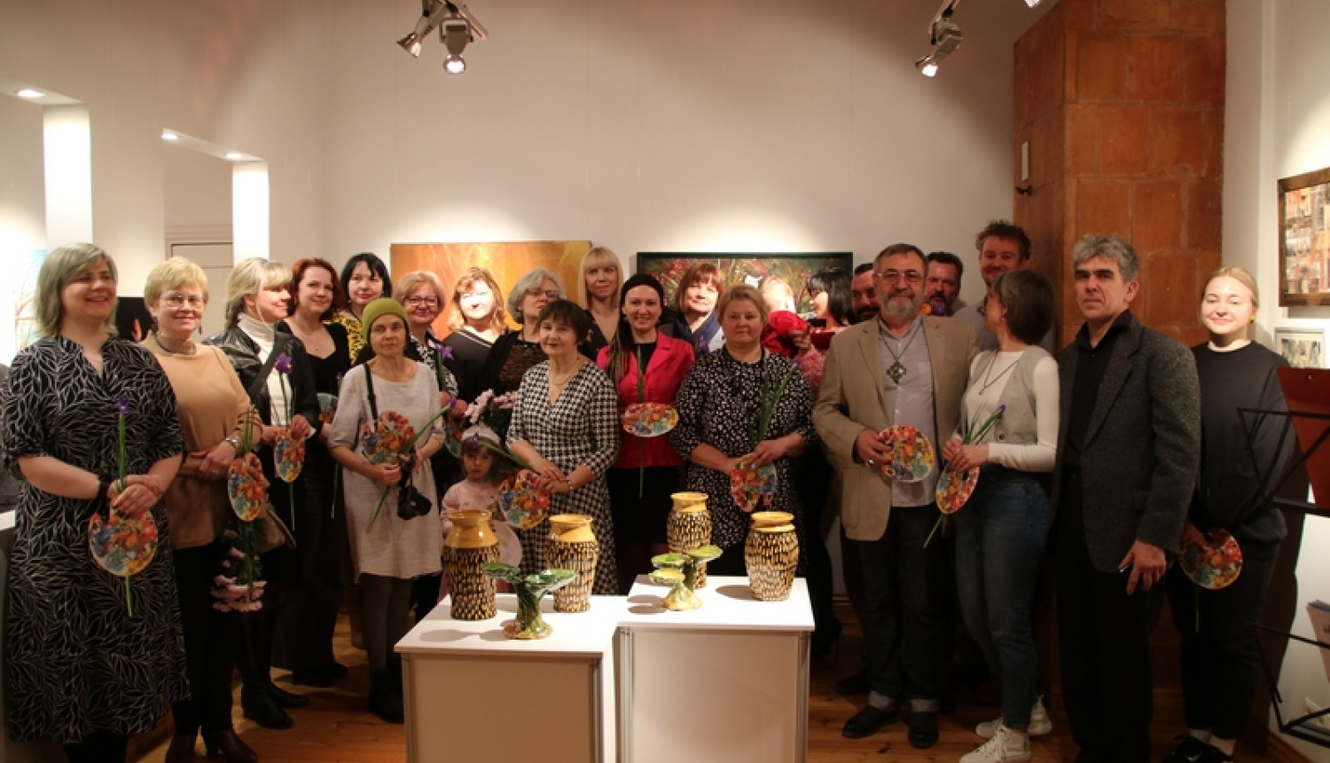 alkas novada mākslinieku darbu izstādes "Saskarsme" atklāšana Valkas novadpētniecības muzejā. 2025.g