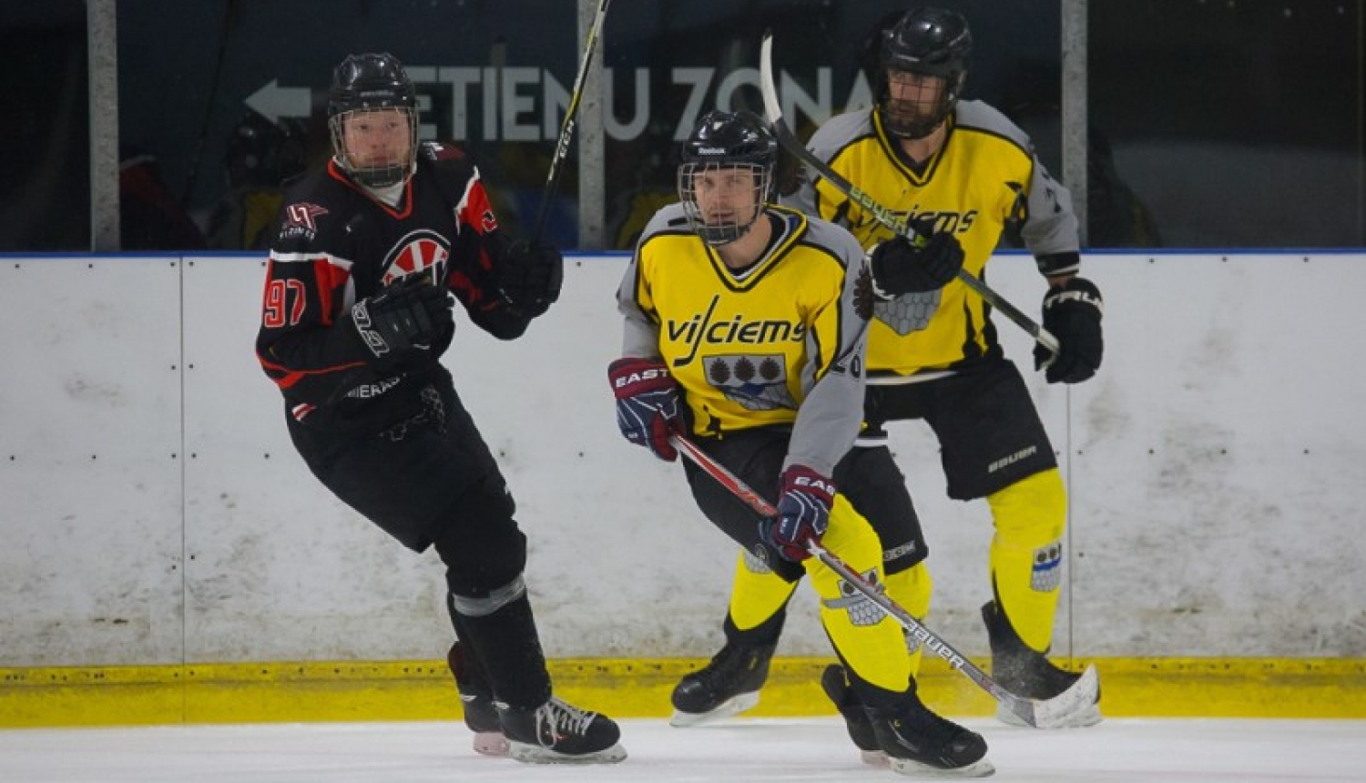 Vijciemieši iegūst godpilno trešo vietu Vidzemes atklātā čempionāta hokejā 1. līgā