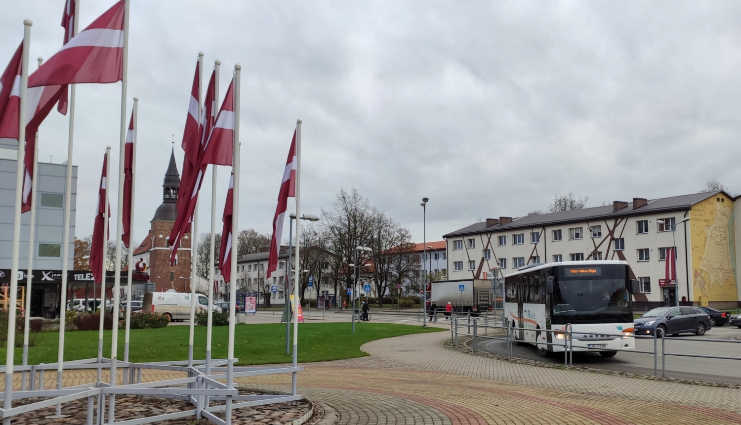 Valsts svētkos izmaiņas autobusu kustībā