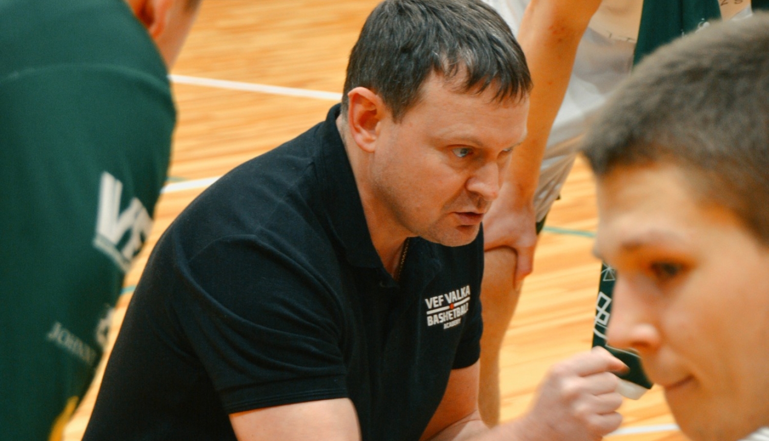 Iepazīšanās treniņi basketbolā pie trenera A.Tiniakova