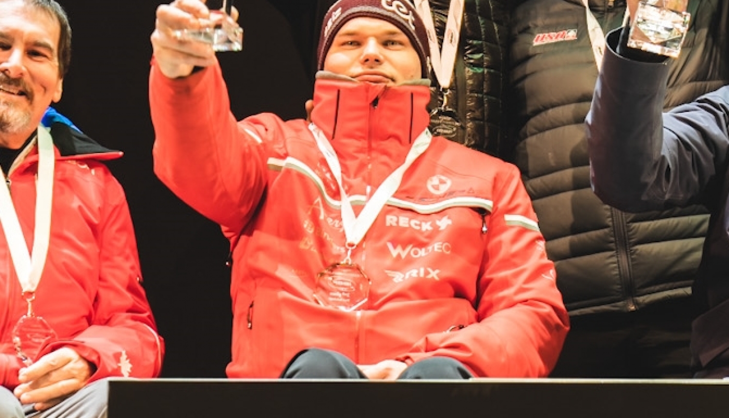 Aicinām šodien Valkā sagaidīt Eiropas čempionu un pasaules vicečempionu parabobslejā Arturu Klotu